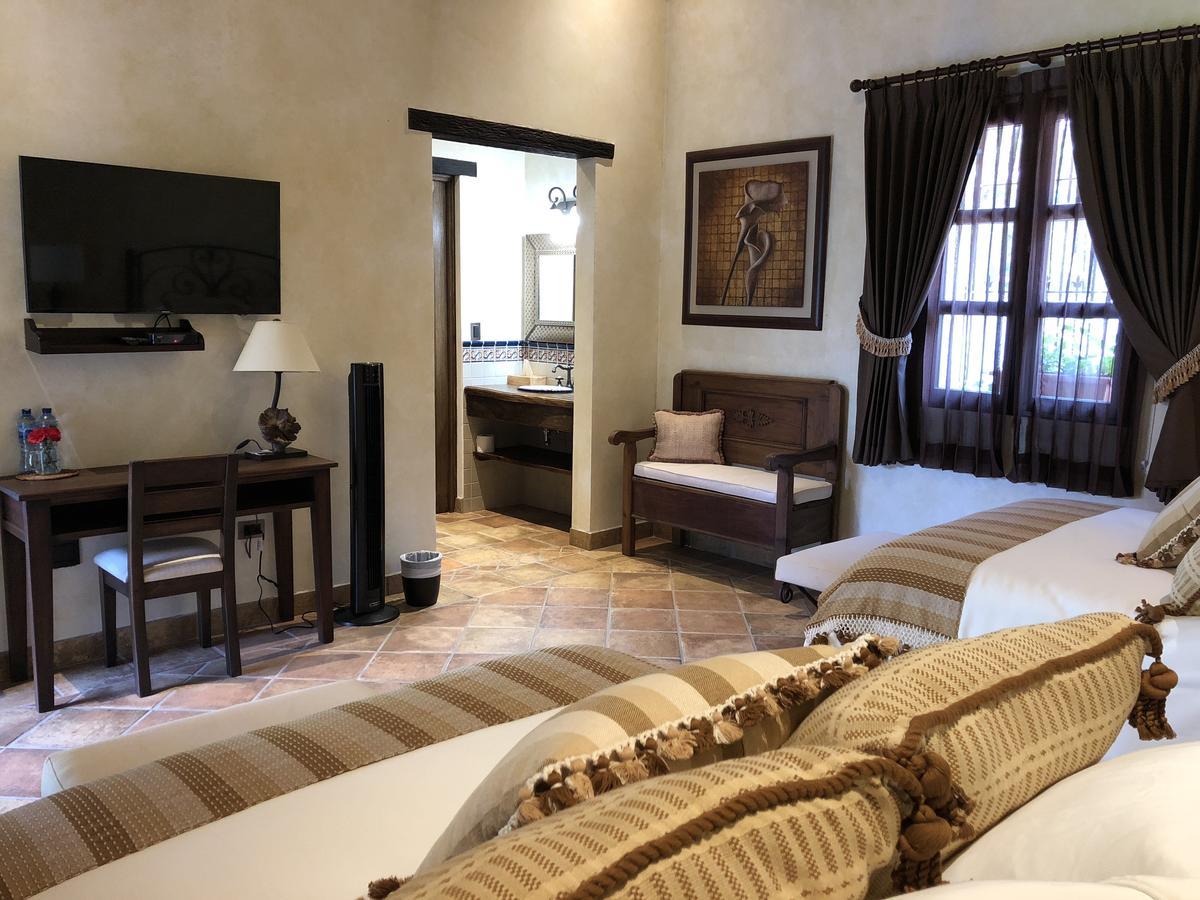 Casa Faustina Boutique Hotel Antigua Exterior photo