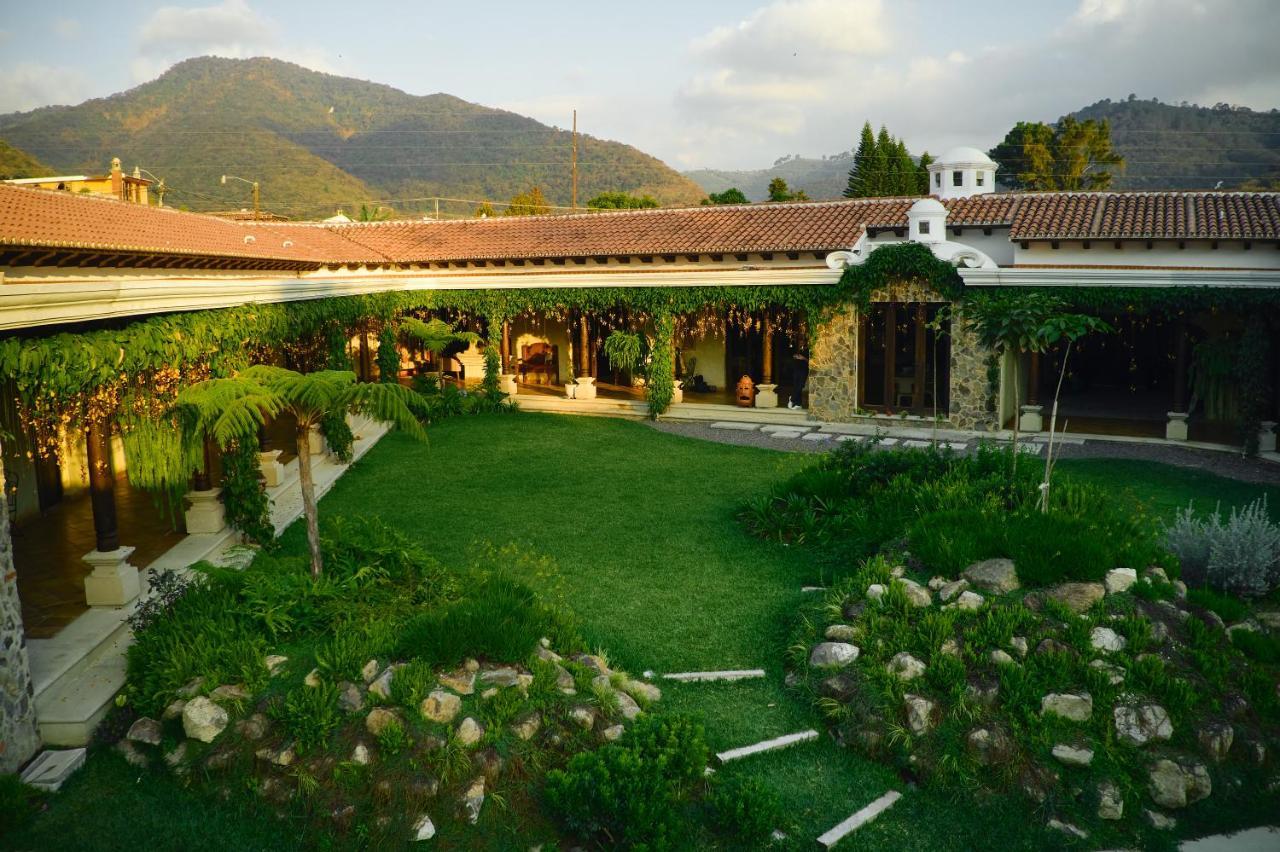 Casa Faustina Boutique Hotel Antigua Exterior photo
